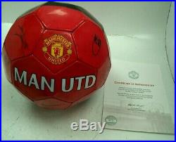 114 Signed Manchester United Football Collection includes 3 x Footballs