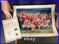 1985 Manchester United FA Cup Winners multi-signed photo (with COA) 1985 Manchester United FA Cup Winners multi-signed photo (with COA)