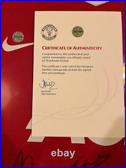 2010/11 Squad Signed Manchester United Shirt Framed With COA