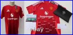 2024-25 Manchester United Home Shirt Squad Signed + COA, Map & Case (24055)