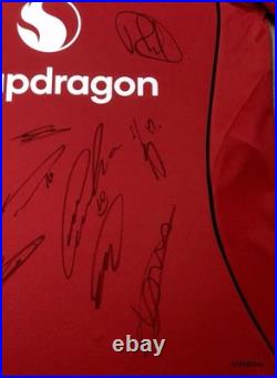 2025/2026 MUFC Numbered MU042360 COA Manchester United Squad Signed Shirt