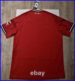 2025/2026 MUFC Numbered MU042360 COA Manchester United Squad Signed Shirt