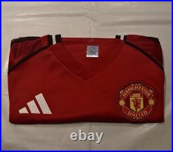 2025/2026 MUFC Numbered MU042360 COA Manchester United Squad Signed Shirt