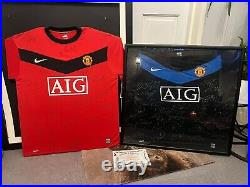 2 x Squad Signed Manchester United Shirts 2008-2009/10