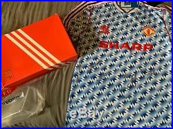Adidas Manchester United Ashington + Ninety Two Signed Memorabilia Stretford