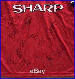 Authentic Umbro Manchester United 98-00 Team Signed Home Jersey. BNWT, Size M