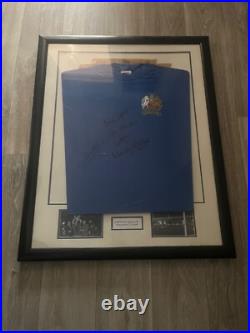 BLACK FRIDAY- Manchester United 1968 European Cup Winning Squad Signed T-Shirt