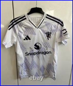 Benjamin Sesko And Luke Shaw Hand Signed Manchester United Away 2026 Shirt