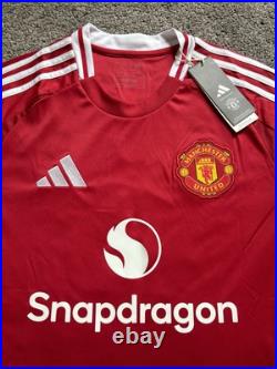 Bruno Fernandes #8 Hand Signed Manchester United Football Shirt with Photo Proof