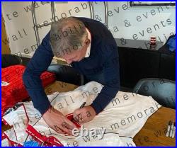 Bryan Robson 1991 Manchester United CWC Signed Football Shirt Bryan Robson 1991 Manchester United CWC Signed Football Shirt