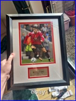 Cristiano Ronaldo Hand Signed Manchester United Photo Framed Mounted Autograph