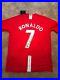Cristiano_Ronaldo_signed_Manchester_United_2008_Champions_Shirt_01_mdn