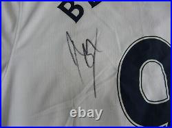 Dimitar Berbatov #9 Hand Signed Manchester United Away Football Shirt Autograph