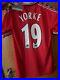 Dwight_Yorke_HAND_SIGNED_Manchester_United_Shirt_Proof_Included_Man_Utd_01_ii