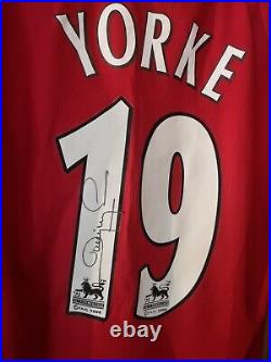 Dwight Yorke HAND SIGNED Manchester United Shirt (Proof Included) Man Utd