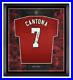 Eric_Cantona_SIGNED_FRAMED_Manchester_United_F_C_Shirt_WITH_PROOF_AFTAL_COA_01_fer