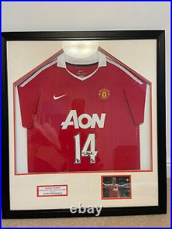 Framed Javier Hernandez Chicharito Manchester United Signed 2010/2011 Shirt