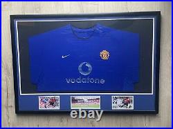 Framed Manchester United 2002/03 shirt signed by Roy Keane COA Large Frame
