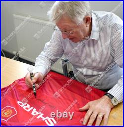 Framed Sir Alex Ferguson Signed Manchester United Shirt 1996, Home Compact