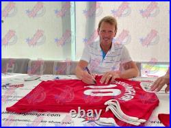 Framed Teddy Sheringham Signed Manchester United Shirt & Champions League Medal Framed Teddy Sheringham Signed Manchester United Shirt & Champions League Medal