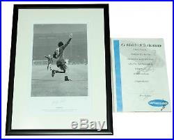 George Best Manchester United 1968 European Cup Football Final signed Display