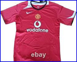 Hand Signed Wayne Rooney Number 8 Manchester United Shirt With COA (4)