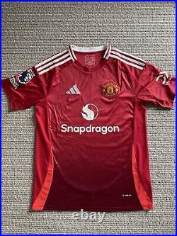 Joshua Zirkzee signed Manchester United 24 home shirt jersey photo Proof + COA Joshua Zirkzee signed Manchester United 24 home shirt jersey photo Proof + COA