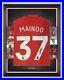 Kobbie_Mainoo_Hand_Signed_Framed_Manchester_United_Football_Shirt_01_rjri