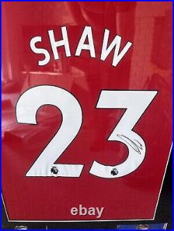 Luke Shaw Hand Signed Manchester United Home Shirt + Coa + Framed