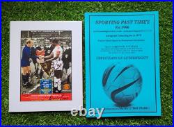 MANCHESTER UNITED DINNER MENU Cover 2016 SIGNED BY 10 FORMER PLAYERS COA RARE MANCHESTER UNITED DINNER MENU Cover 2016 SIGNED BY 10 FORMER PLAYERS COA RARE