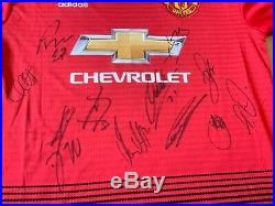 MANCHESTER UNITED Shirt SIGNED by Members of the Squad Autumn 2018- Boxed & COA