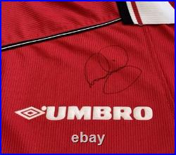 MUFC Certificate Of Authenticity, Manchester United 1998-1999 Squad Signed Shirt