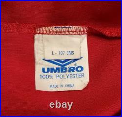 MUFC Certificate Of Authenticity, Manchester United 1998-1999 Squad Signed Shirt