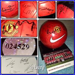 MUFC Hologram 024529 Manchester United 2013 Squad Signed Ball Inc. Rooney with COA