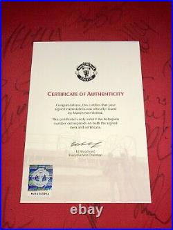 MUFC Hologram COA, Manchester United 2011-2012 Squad Signed Shirt