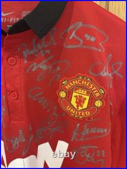 Manchester United 13/14 Home Signed by Squad Shirt with COA