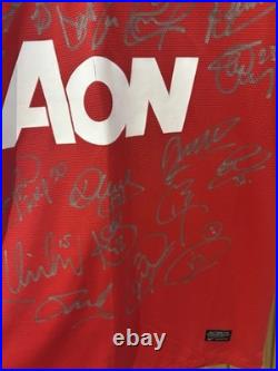 Manchester United 13/14 Home Signed by Squad Shirt with COA