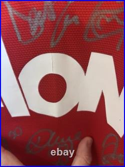 Manchester United 13/14 Home Signed by Squad Shirt with COA