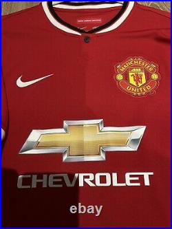 Manchester United 14/15 Home Shirt Brand New Adults(l) Signed By 21 Herrera