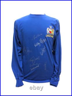 Manchester United 1968 European Cup Final Football Shirt Signed By 8 Charlton