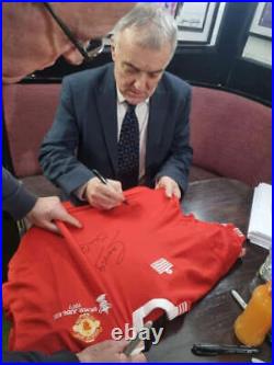 Manchester United 1977 FA Cup Final replica shirt personally signed by 5 legends