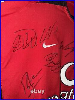Manchester United 2002/03 home shirt signed by Ronaldo, Keane + Others COA