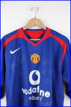 Manchester United 2005/06 Signed Football Shirt Manchester United 2005/06 Signed Football Shirt