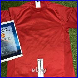 Manchester United 2008 Champions League Winners Squad Signed Shirt with club COA