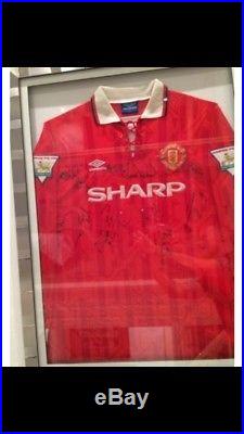Manchester United 92-93 Signed shirt