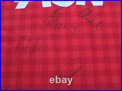 Manchester United AON Multi Hand Signed by 9 Players Football Shirt XL Manchester United AON Multi Hand Signed by 9 Players Football Shirt XL