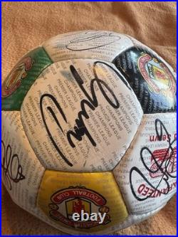 Manchester United Ball Signed By 93/94 Squad Including Giggs, Cantona and Keane
