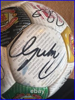 Manchester United Ball Signed By 93/94 Squad Including Giggs, Cantona and Keane