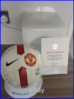 Manchester United Boxed Squad Signed Football Offical Man Utd Club Issued Coa