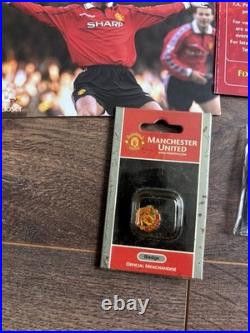 Manchester United Collection Signed Autobiography, Signed Postcard 1999-2000 Manchester United Collection Signed Autobiography, Signed Postcard 1999-2000